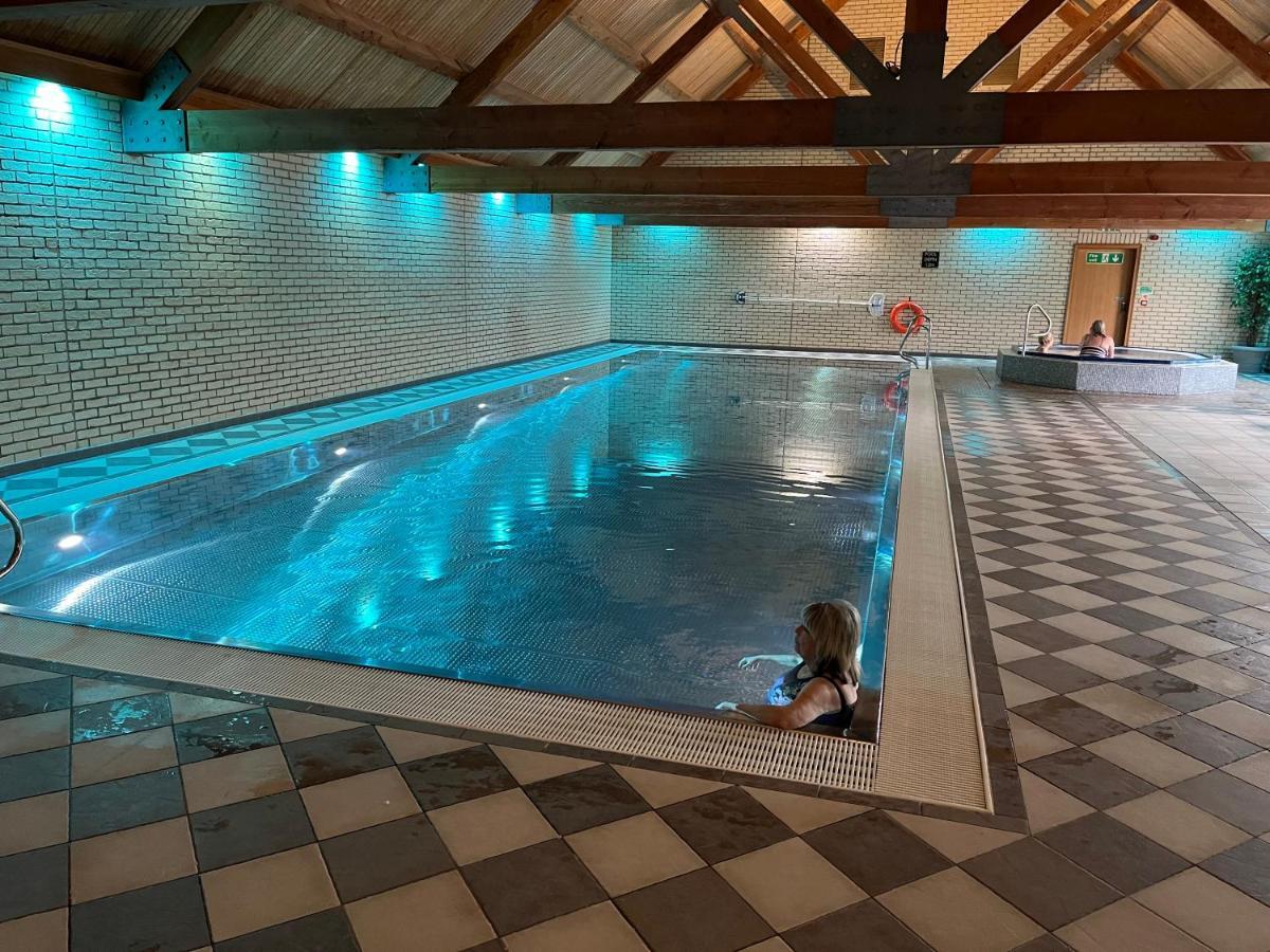 Oak Boutique Lodge Includes Hot Tub Air Con & Dog York Eksteriør bilde