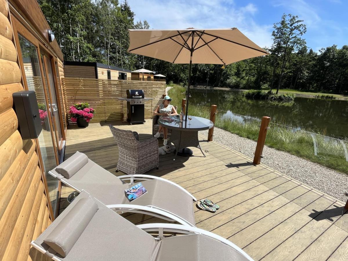 Oak Boutique Lodge Includes Hot Tub Air Con & Dog York Eksteriør bilde