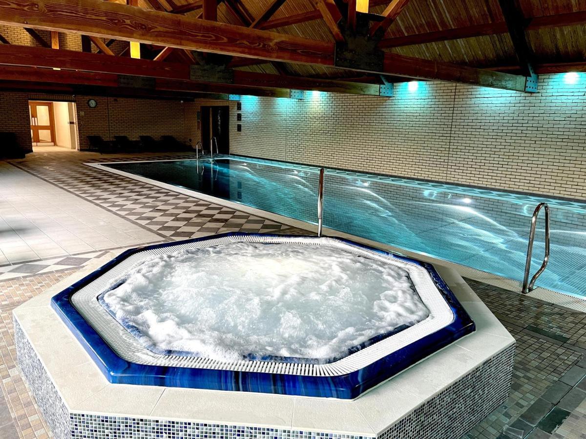 Oak Boutique Lodge Includes Hot Tub Air Con & Dog York Eksteriør bilde