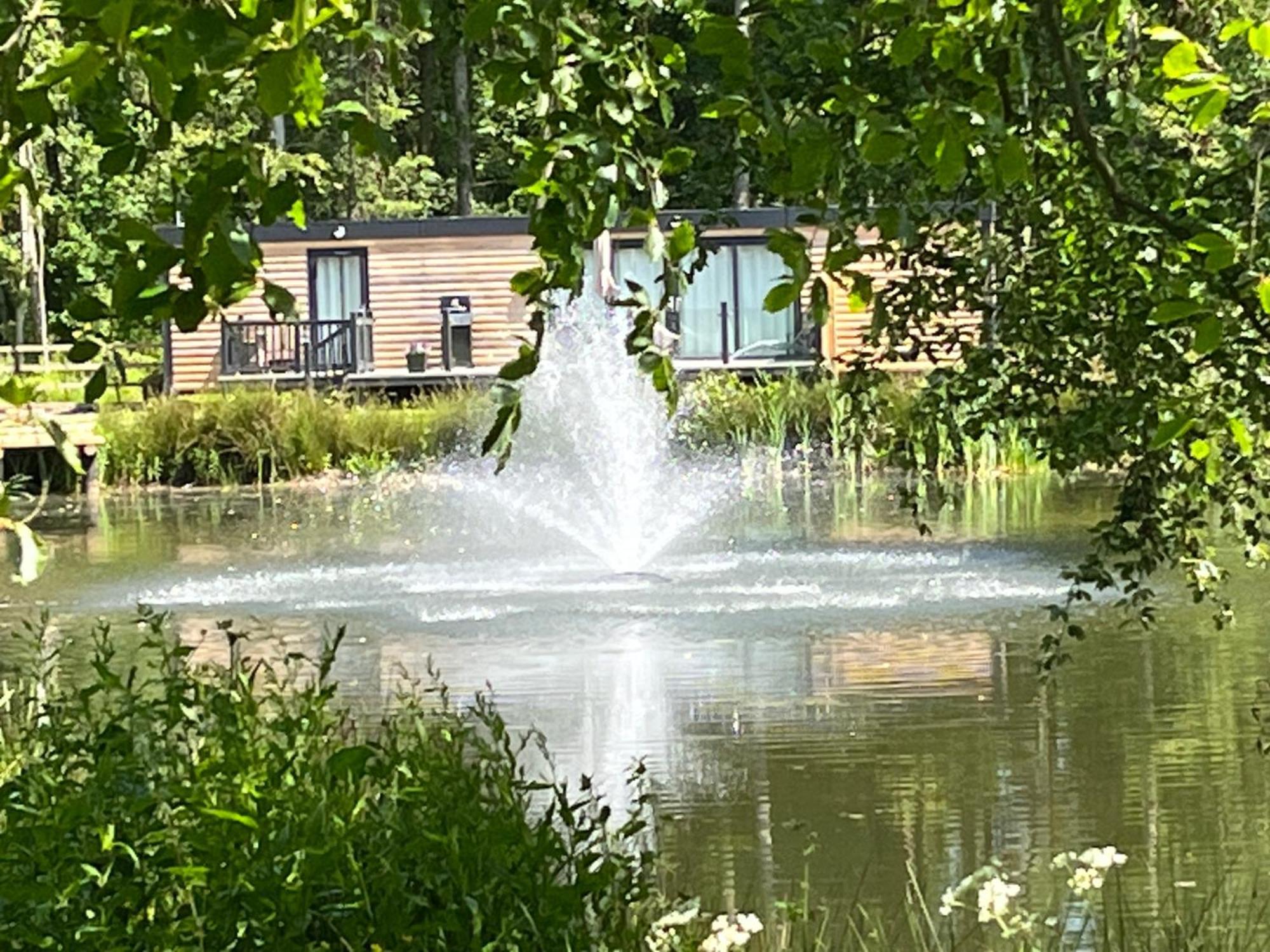 Oak Boutique Lodge Includes Hot Tub Air Con & Dog York Eksteriør bilde